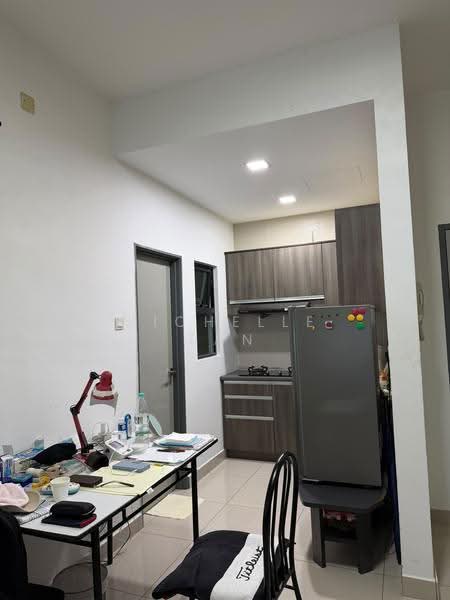 Kediaman Servis untuk Dijual di Amaya Maluri - Michelle Tan - Kitchen - PropertyGuru.com.my
