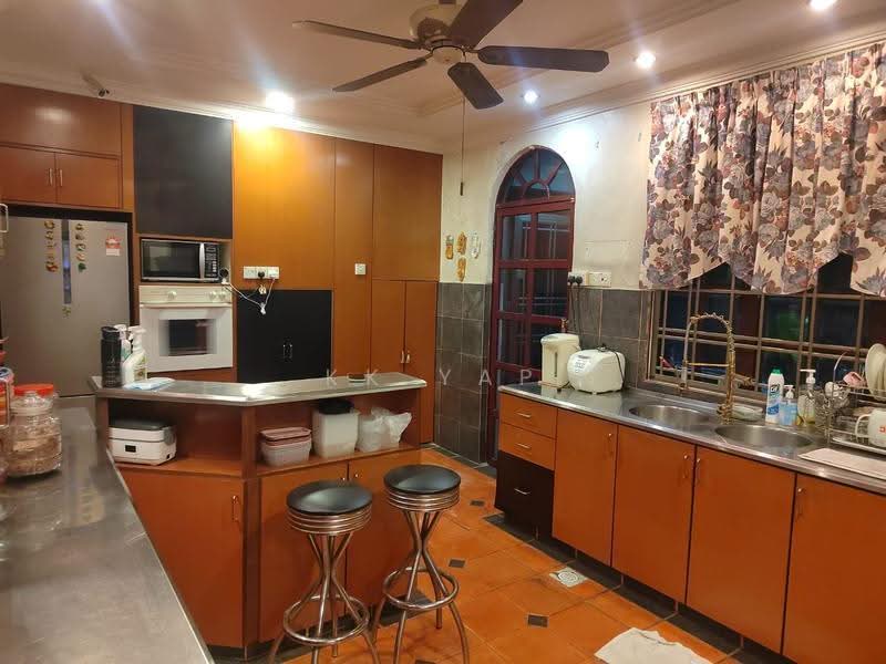 Bungalow House untuk Disewa di Bukit Antarabangsa (Ulu Kelang) - KK Yap - Kitchen - PropertyGuru.com.my