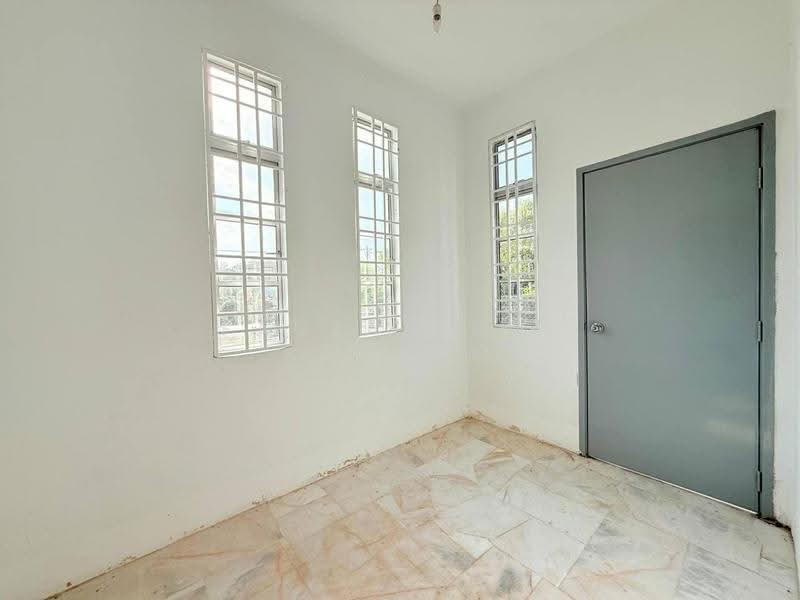 Bungalow House untuk Dijual di Taman Pantai Sepang Putra (Sepang) - Fauzan bin Sahrom - Interior - PropertyGuru.com.my