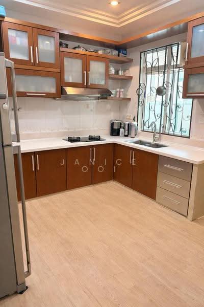 Rumah Berkembar untuk Dijual di Paya Terubong (Ayer Itam) - Janice Ooi - PropertyGuru.com.my