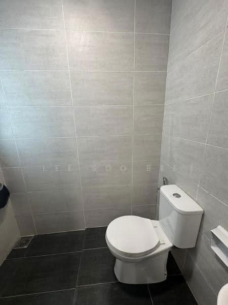 Service Residence for Rent at Princeton Suites @ EduSentral - Lee Soo Bee - Bathroom - PropertyGuru.com.my