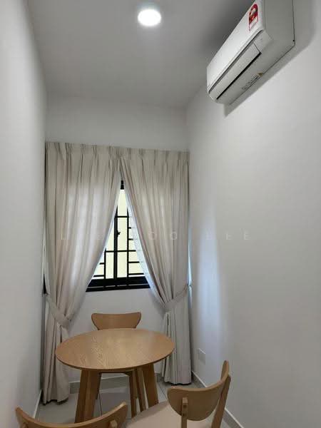 Service Residence for Rent at Princeton Suites @ EduSentral - Lee Soo Bee - Dining Room - PropertyGuru.com.my
