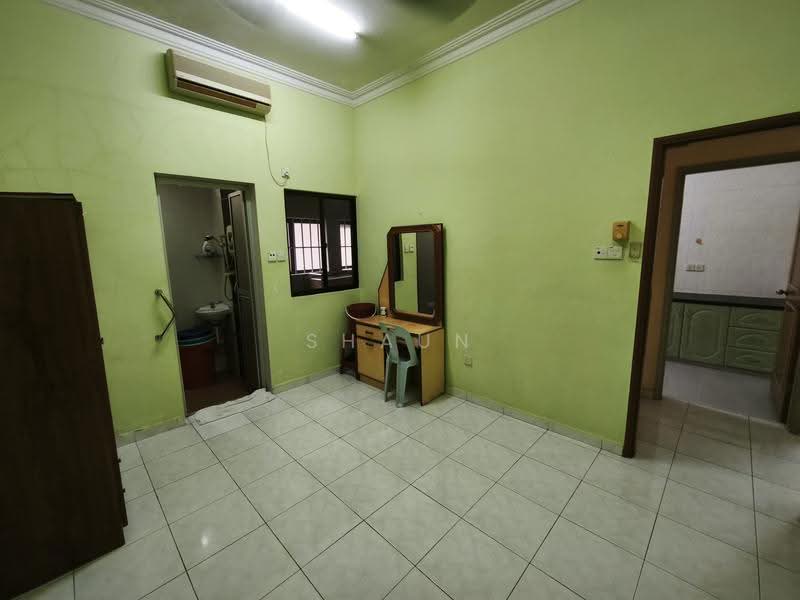 2-storey Terraced House for Sale in Taman Perling (Perling) - Shaun Tey - Interior - PropertyGuru.com.my