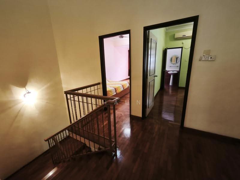 2-storey Terraced House for Sale in Taman Perling (Perling) - Shaun Tey - Corridor - PropertyGuru.com.my
