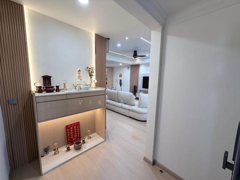 Rumah Teres 2-Tingkat untuk Dijual di Bandar Country Homes (Rawang) - Vikram . - Living Room - PropertyGuru.com.my