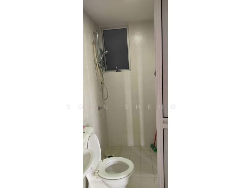 Condominium for Sale at Simfoni 1 - Soon Sheng Law - Bathroom - PropertyGuru.com.my