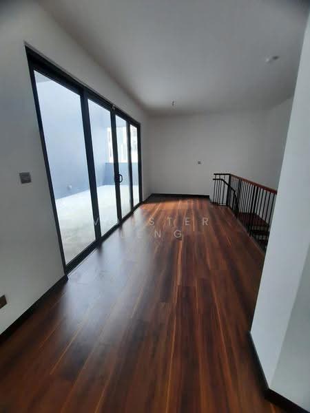Rumah Teres 4-Tingkat untuk Dijual di Seri Kembangan (Selangor) - Volster Leng - Interior - PropertyGuru.com.my