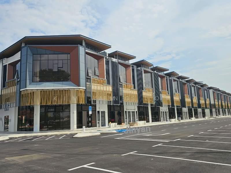 Shop for Rent in Iskandar Puteri (Nusajaya) (Johor) - James Tan - Exterior - PropertyGuru.com.my