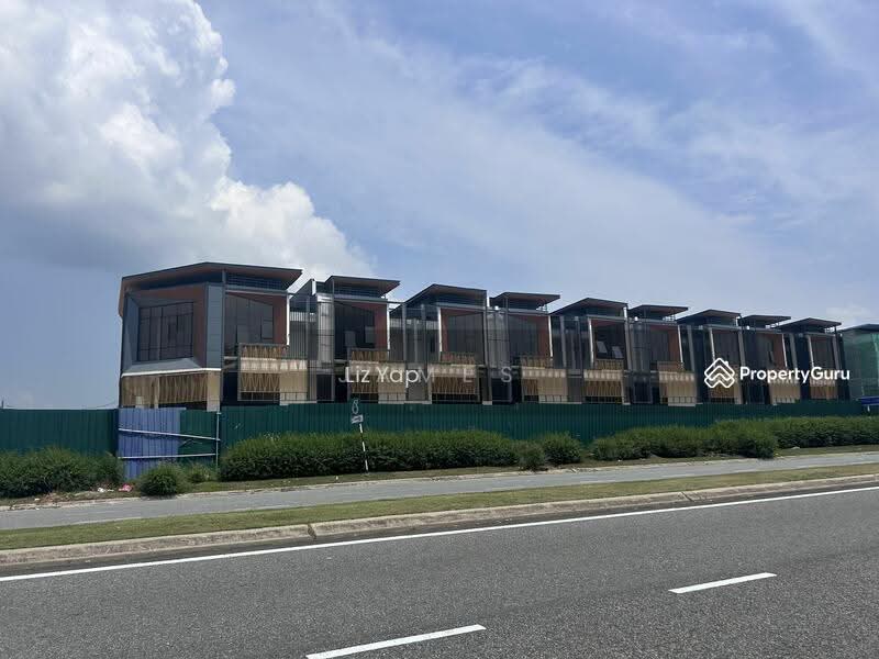 Shop for Rent in Iskandar Puteri (Nusajaya) (Johor) - James Tan - Exterior - PropertyGuru.com.my