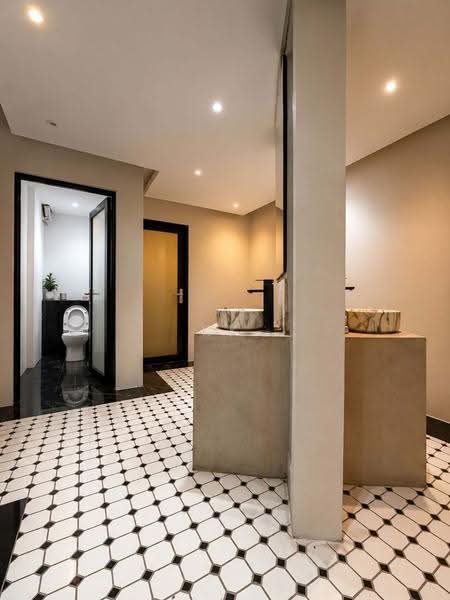 Shop / Office for Sale in George Town (Penang) - KK Kwok - Bathroom - PropertyGuru.com.my
