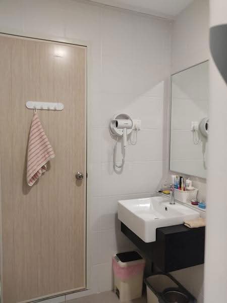 Condominium for Rent at Havana Beach Residences - Febe Soon - Bathroom - PropertyGuru.com.my