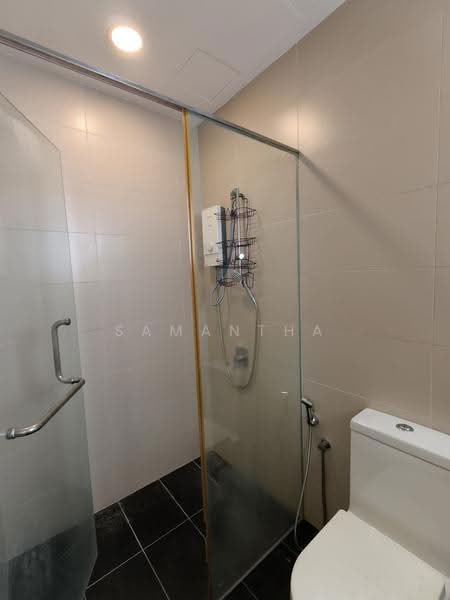 Kediaman Servis untuk Disewa di Sunway Citrine Residences - Samantha Lee - Bathroom - PropertyGuru.com.my
