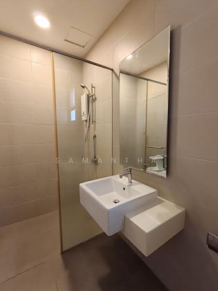 Kediaman Servis untuk Disewa di Sunway Citrine Residences - Samantha Lee - Bathroom - PropertyGuru.com.my