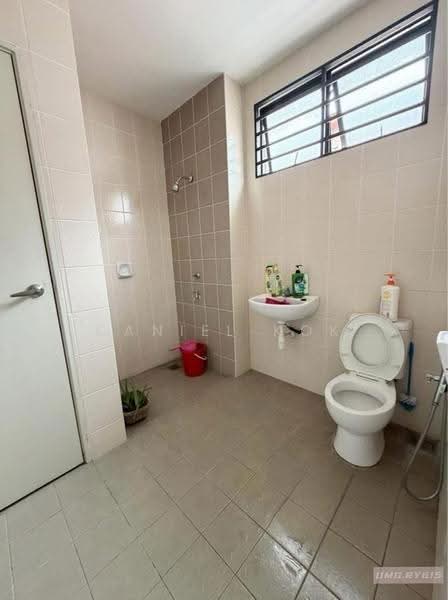 2-storey Terraced House for Sale in Kota Bayuemas (Klang) - Daniel Kok - Bathroom - PropertyGuru.com.my