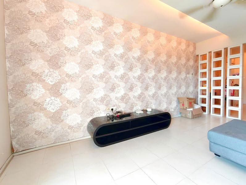 Kondominium untuk Dijual di Casa Indah 2 - Kelvin Ng - Living Room - PropertyGuru.com.my