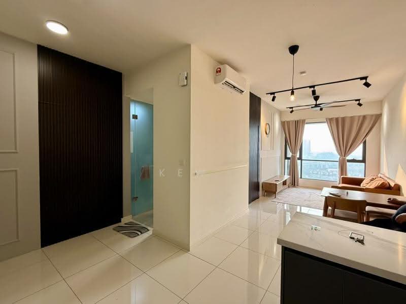 Kediaman Servis untuk Disewa di Emerald 9 - Kew . - Living Room - PropertyGuru.com.my