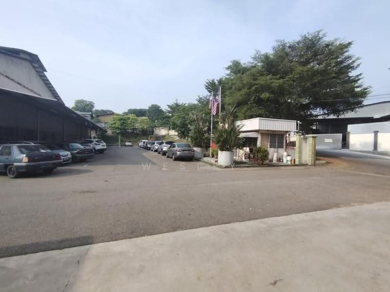 Factory for Rent in Kawasan Perindustrian Bukit Rambai (Bukit Rambai) - Wesley Tan - Exterior - PropertyGuru.com.my