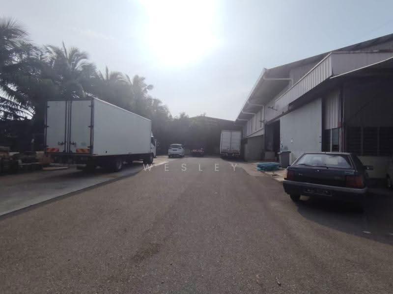 Factory for Rent in Kawasan Perindustrian Bukit Rambai (Bukit Rambai) - Wesley Tan - Exterior - PropertyGuru.com.my