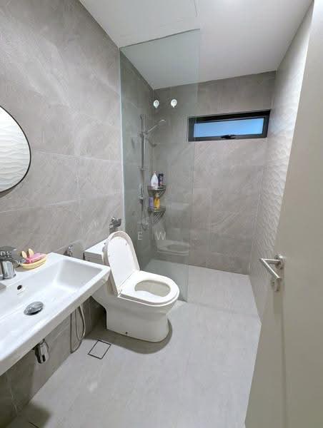 Kediaman Servis untuk Disewa di Quinn Residence - Kew . - Bathroom - PropertyGuru.com.my
