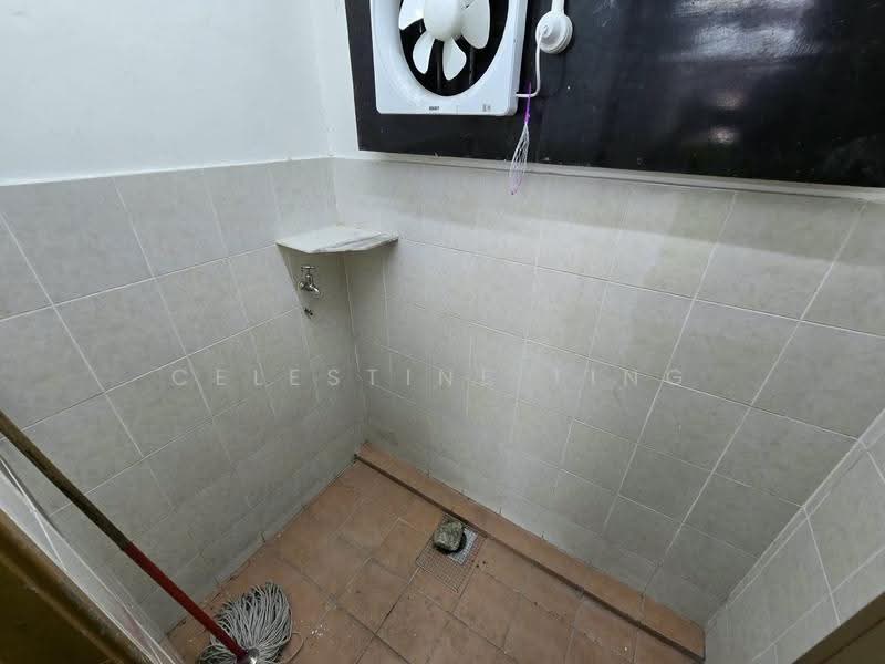 Shop for Rent in Taman Persiaran Bangi (Bandar Baru Bangi) - Celestine Ting - Interior - PropertyGuru.com.my
