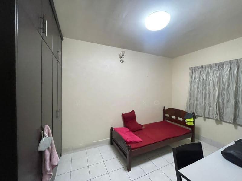 Kondominium untuk Dijual di Greenlane Park - Ms Chang - Bedroom - PropertyGuru.com.my