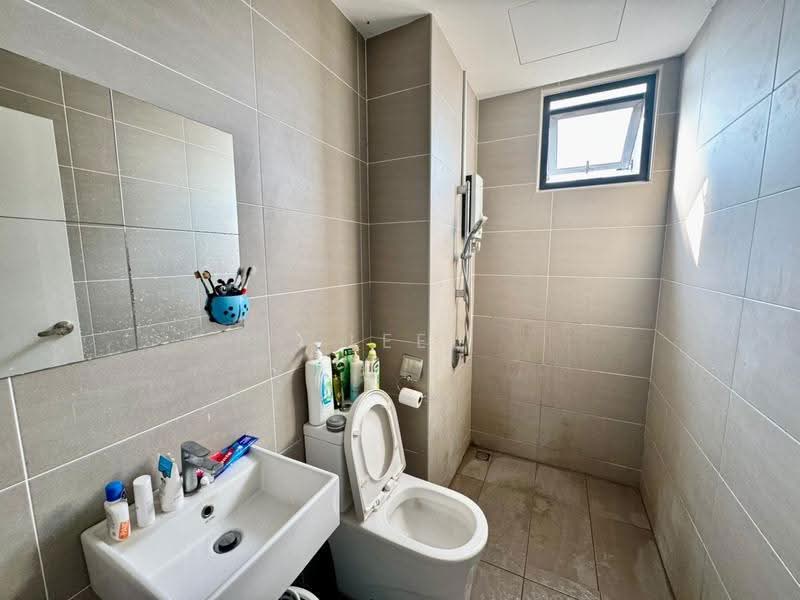 Condominium for Sale at Artis 3 Residence - Lee Xue Chen - Bathroom - PropertyGuru.com.my