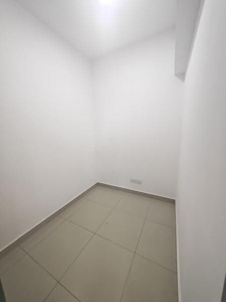 Kediaman Servis untuk Dijual di Tropez Residences - Yucong . - Interior - PropertyGuru.com.my