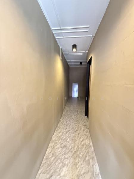 Rumah Teres untuk Disewa di Taman Cempaka (Ipoh) - Nicole Ling - Corridor - PropertyGuru.com.my