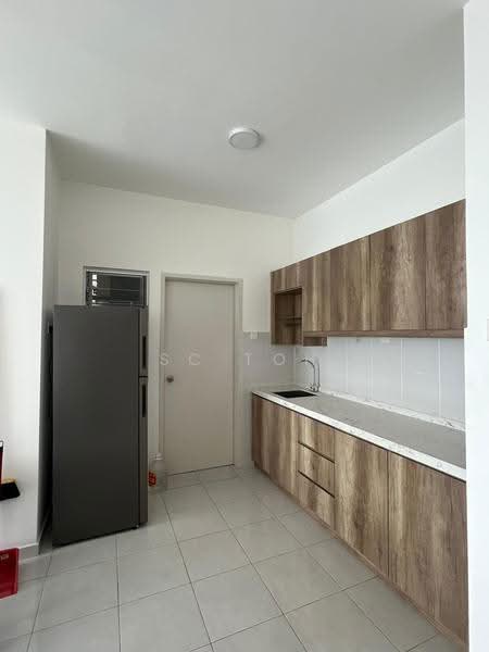 Pangsapuri untuk Disewa di Residensi Desamas - SC Toh - Kitchen - PropertyGuru.com.my