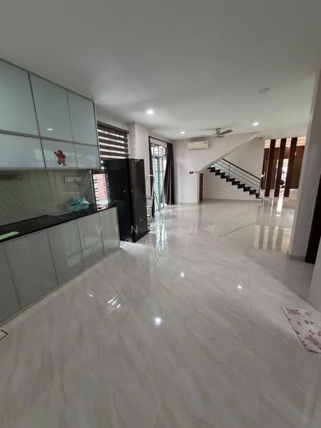 Semi-Detached House for Sale in Kampung Yahya Awal (Johor Bahru) - Vincent Gian - Kitchen - PropertyGuru.com.my