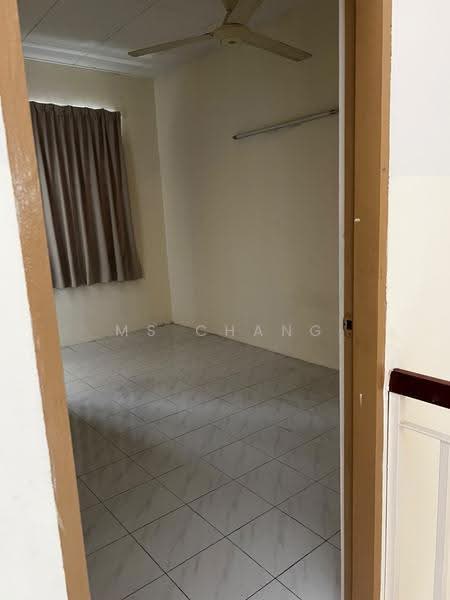 2-storey Terraced House for Rent in Teluk Kumbar (Bayan Lepas) - Ms Chang - Interior - PropertyGuru.com.my