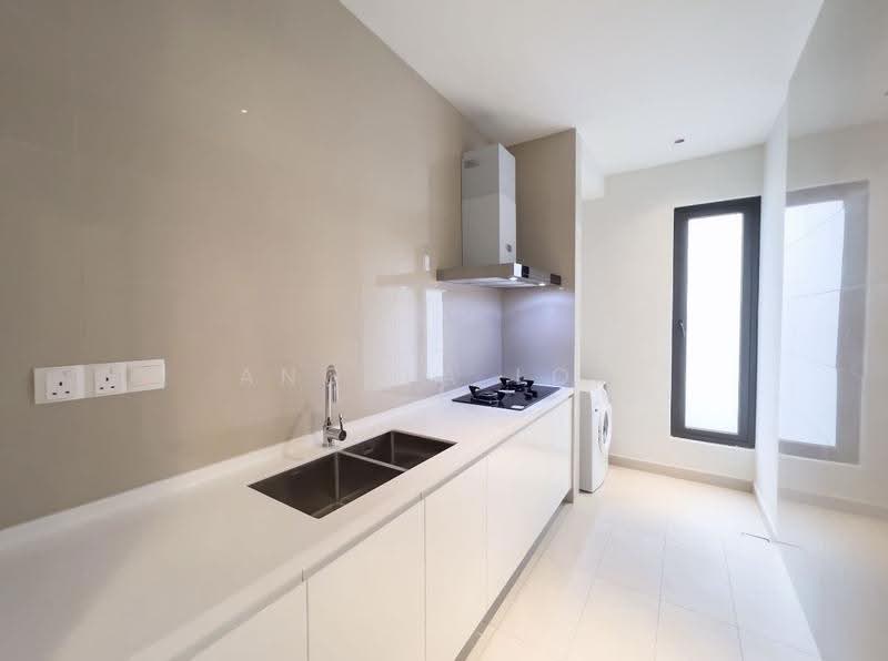 Service Residence for Rent at Mayfair Residences @ Pavilion Embassy - Angela Low - PropertyGuru.com.my
