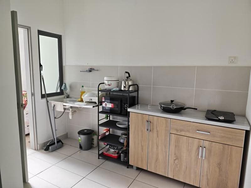 Service Residence for Sale at Almyra Residences - Soon Sheng Law - Kitchen - PropertyGuru.com.my