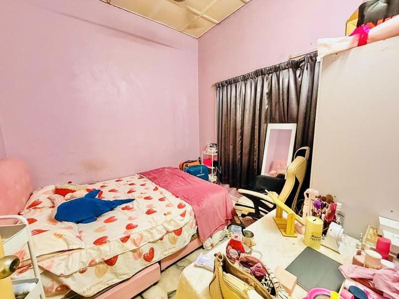 1-storey Terraced House for Sale in Taman Sri Melor (Kajang) - Erin Yusof - Bedroom - PropertyGuru.com.my