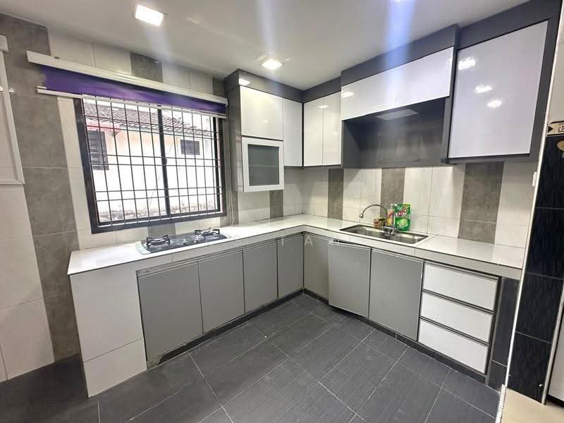 Rumah Teres 1-Tingkat untuk Disewa di Taman Puteri Wangsa (Ulu Tiram) - CS Tan - Kitchen - PropertyGuru.com.my