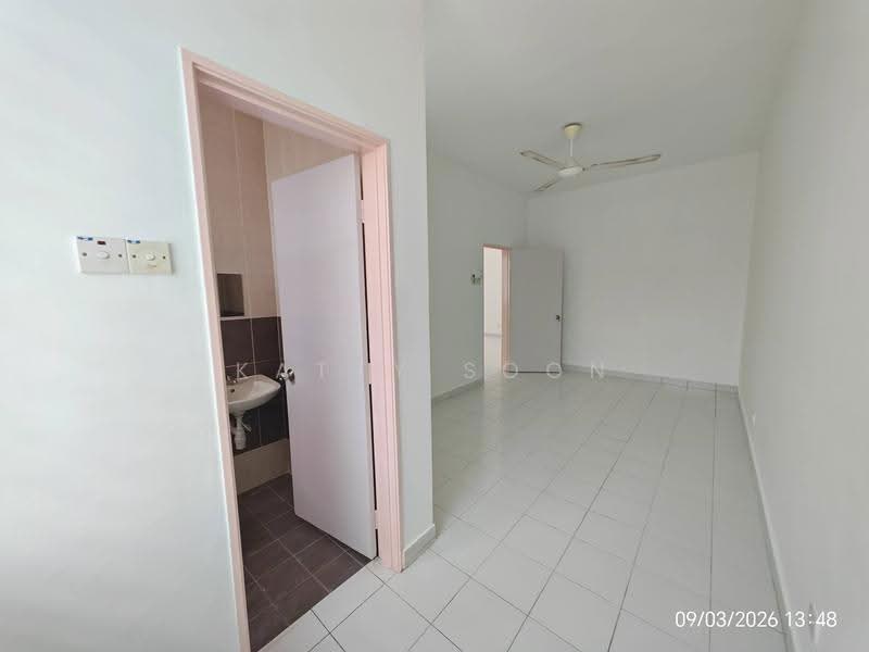 2-storey Terraced House for Rent in Palm Walk (Bandar Sungai Long) - Katty Soon - Bathroom - PropertyGuru.com.my