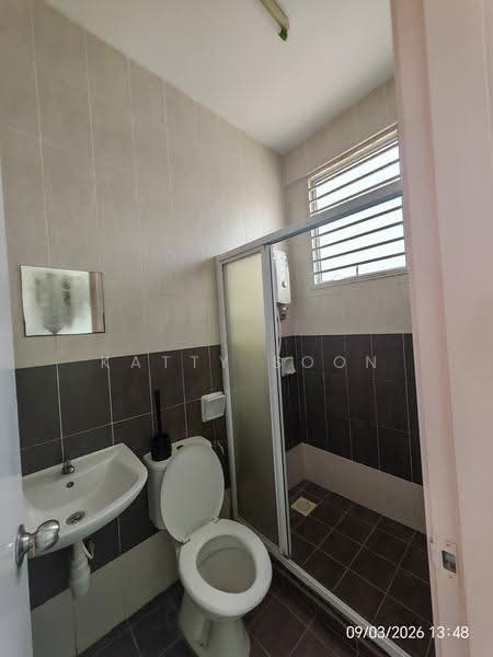 2-storey Terraced House for Rent in Palm Walk (Bandar Sungai Long) - Katty Soon - Bathroom - PropertyGuru.com.my