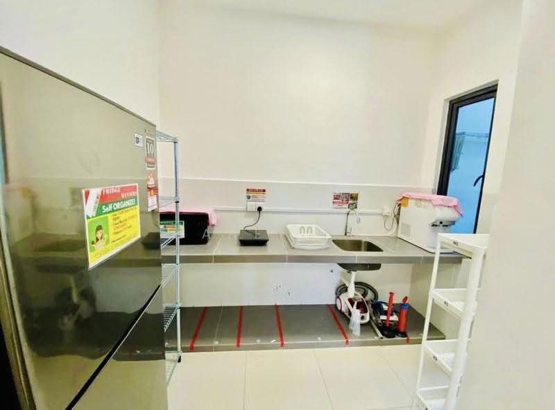 Kediaman Servis untuk Disewa di Pacific Star (Service Residence) - Janet Au - Kitchen - PropertyGuru.com.my
