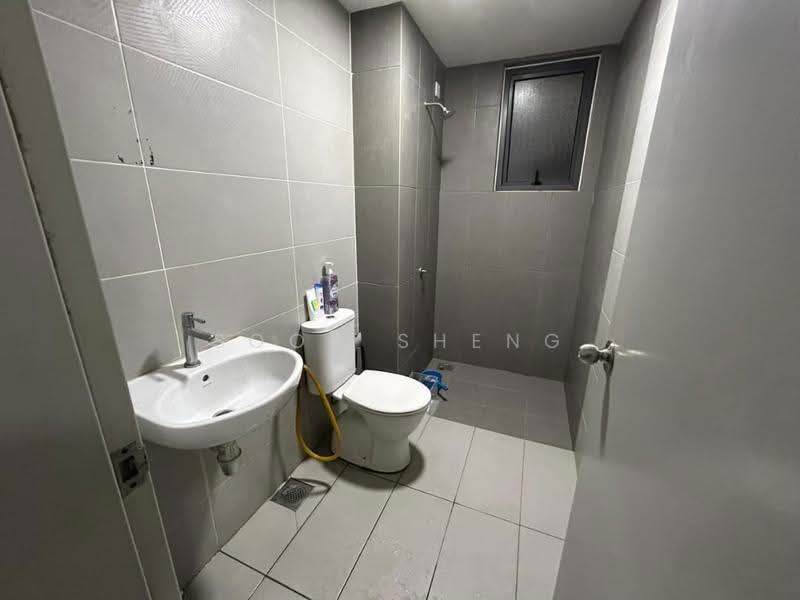 Service Residence for Sale at Almyra Residences - Soon Sheng Law - Bathroom - PropertyGuru.com.my