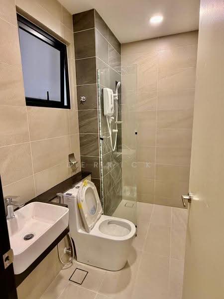 Kediaman Servis untuk Disewa di 2Rio Residence @ Bandar Puteri Puchong - Derrick Yeong - Bathroom - PropertyGuru.com.my