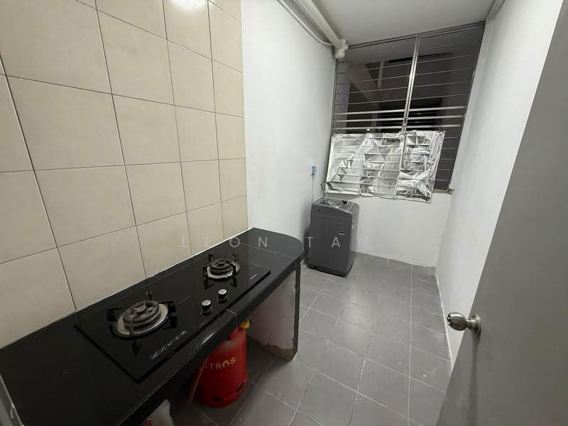 Pangsapuri untuk Disewa di PPA1M Kota Samarahan (IKE Village) - Leon Tan - Kitchen - PropertyGuru.com.my