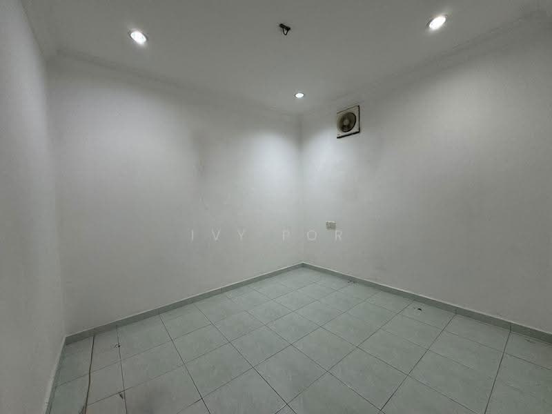 Rumah Teres untuk Dijual di Taman Bayu Perdana (Klang) - Ivy Por - Interior - PropertyGuru.com.my