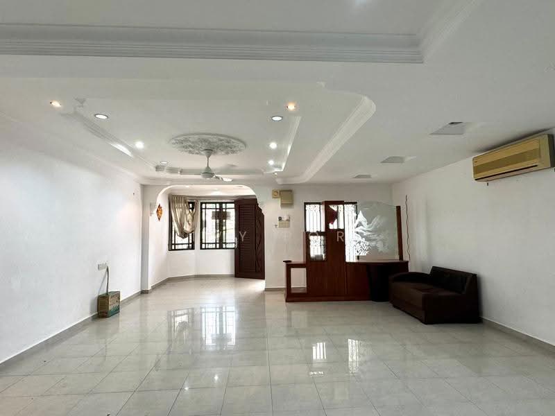 Rumah Teres untuk Dijual di Taman Bayu Perdana (Klang) - Ivy Por - Living Room - PropertyGuru.com.my