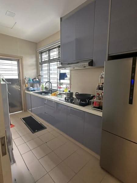 Cluster House for Rent in Taman Mount Austin (Tebrau) - Jeremy Goh - Kitchen - PropertyGuru.com.my