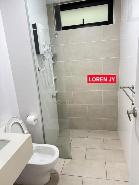 Condominium for Rent at Vertu Resort - Loren Jia Ying - Bathroom - PropertyGuru.com.my