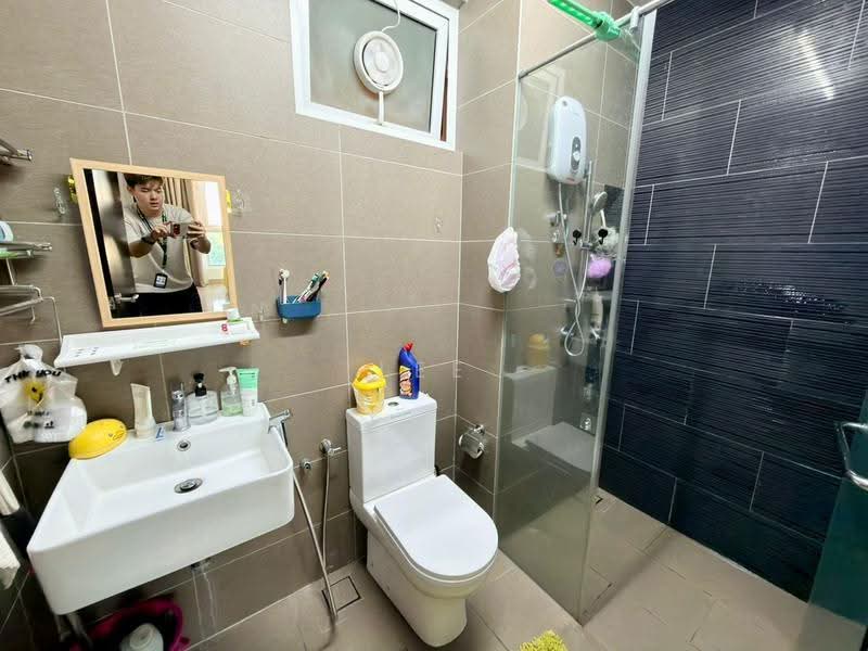 Condominium for Sale at Setia Sky Ville - Lee Xue Chen - Bathroom - PropertyGuru.com.my
