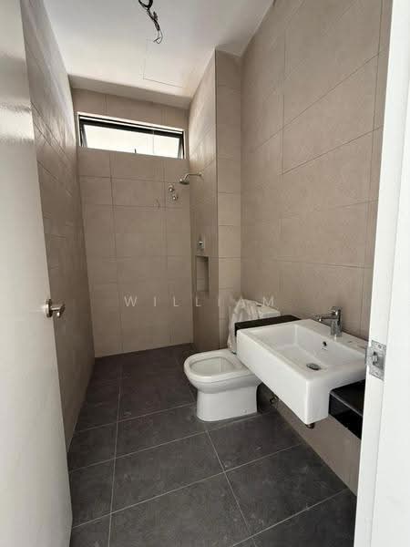 Semi-Detached House for Sale in Bemban (Melaka) - William Chong - Bathroom - PropertyGuru.com.my