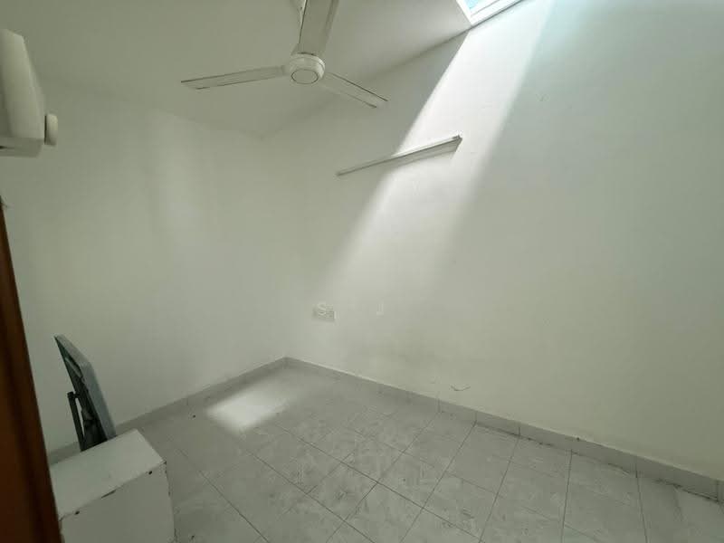 Apartment for Sale at University Place (Plaza Ivory) - S J Foo - Interior - PropertyGuru.com.my