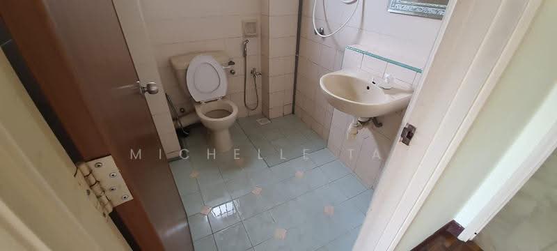 Pangsapuri untuk Dijual di Seri Puri - Michelle Tan - Bathroom - PropertyGuru.com.my