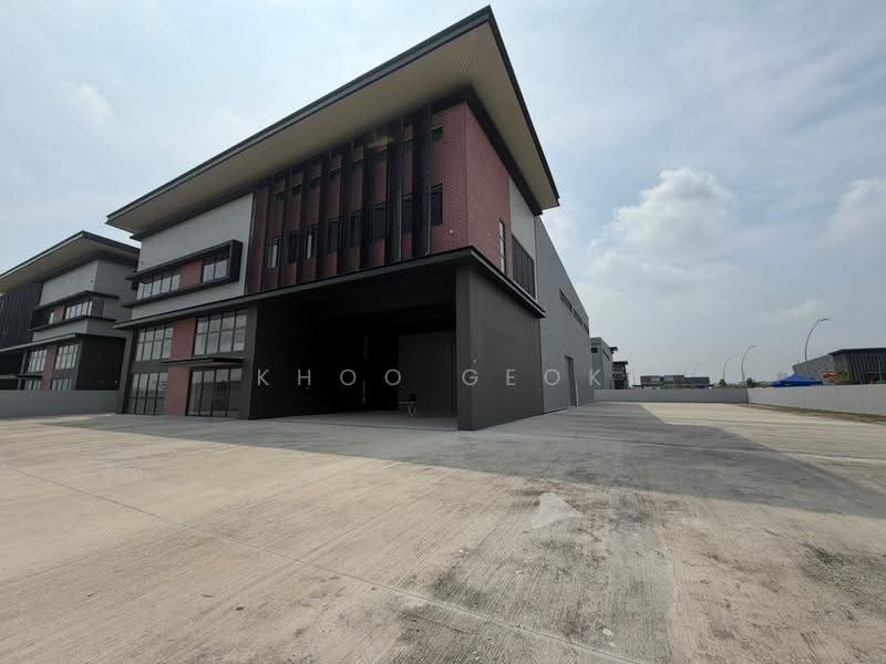 Kilang untuk Dijual di Sungai Buloh (Selangor) - KHOO GEOK SHIM - Exterior - PropertyGuru.com.my